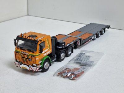 WSI scania 113 van HOLTROP V.D. VLIST met semi lowloader