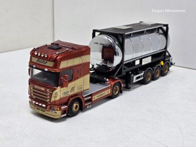 WSI scania R van HAIJAN met containertrailer en 20ft tankcontainer