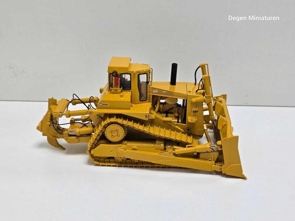 CCM CAT D10 track-type tractor met ripper - Degen Miniaturen
