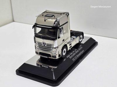 NZG mercedes actros 4x2 FH 23 streamspace