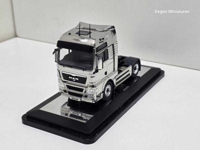 NZG MAN TGX 4x2 CHROME